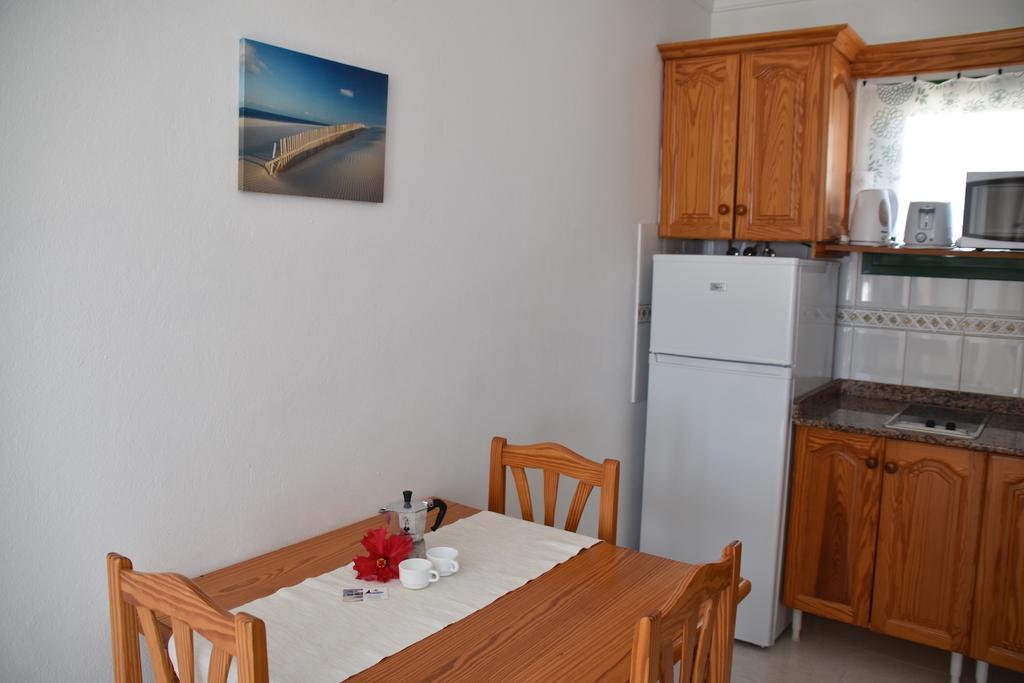 Alhambra Apartamentos تياس المظهر الخارجي الصورة