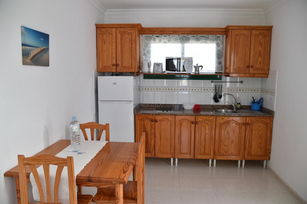 Alhambra Apartamentos تياس المظهر الخارجي الصورة