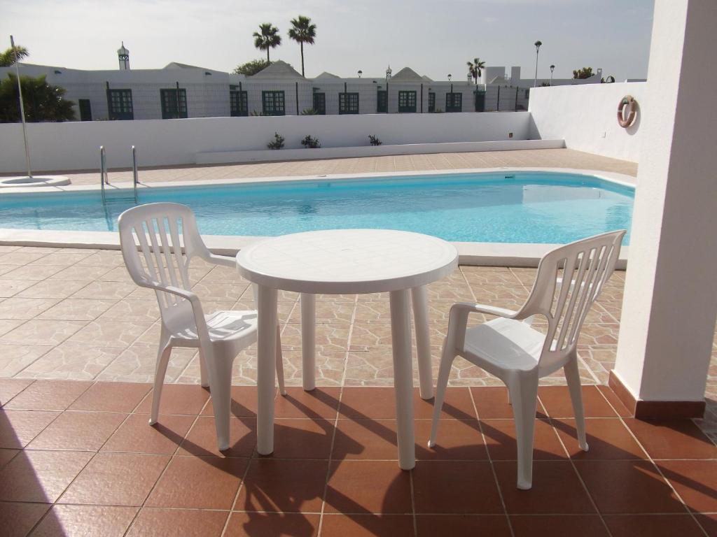 Alhambra Apartamentos تياس المظهر الخارجي الصورة